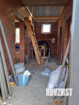 Дом 140м&sup2;, 2-этажный, участок 6 сот.  