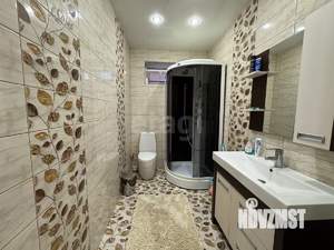 Дом 215м², 2-этажный, участок 5 сот.  