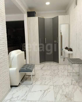 Дом 115м&sup2;, 2-этажный, участок 3 сот.  