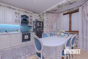 Дом 138м², 2-этажный, участок 6 сот.  