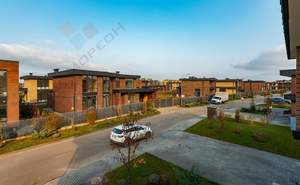 Дом 135м&sup2;, 2-этажный, участок 3 сот.  