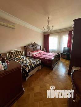 Дом 100м², 2-этажный, участок 5 сот.  