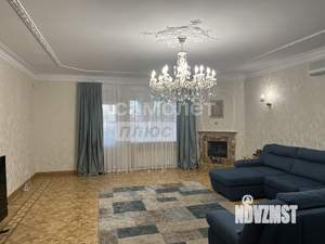 Дом 494м², 3-этажный, участок 11 сот.  