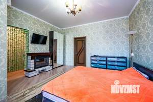 Таунхаус 105м&sup2;, 2-этажный, участок 1 сот.  