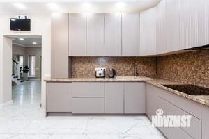 Дом 157м², 2-этажный, участок 4 сот.  