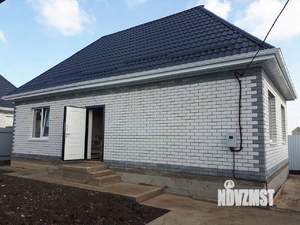 Дом 100м&sup2;, 2-этажный, участок 4 сот.  