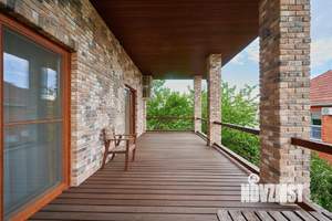 Коттедж 306м&sup2;, 2-этажный, участок 4 сот.  