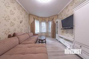 Дом 190м&sup2;, 2-этажный, участок 6 сот.  