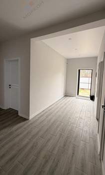 Дом 100м&sup2;, 1-этажный, участок 4 сот.  