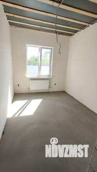 Дом 104м&sup2;, 1-этажный, участок 4 сот.  