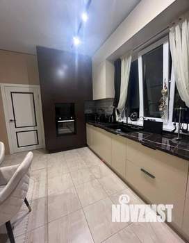 Дом 205м&sup2;, 2-этажный, участок 6 сот.  