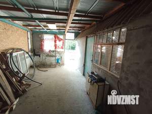 Дом 32м², 2-этажный, участок 4 сот.  