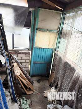 Дом 50м&sup2;, 2-этажный, участок 4 сот.  