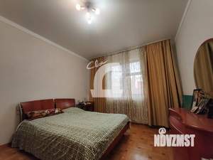 Дом 296м², 2-этажный, участок 5 сот.  