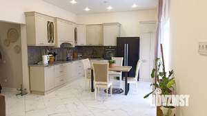 Дом 123м&sup2;, 2-этажный, участок 6 сот.  