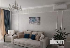 Дом 160м&sup2;, 2-этажный, участок 4 сот.  