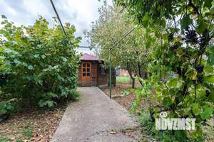 Дом 371м&sup2;, 2-этажный, участок 19 сот.  