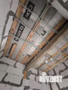 Дом 256м&sup2;, 2-этажный, участок 4 сот.  