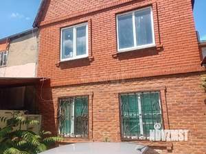 Дом 98м&sup2;, 3-этажный, участок 3 сот.  