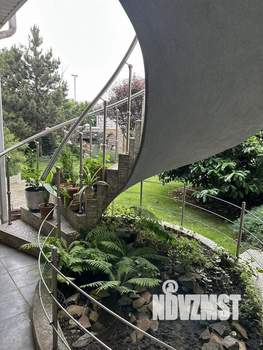 Дом 359м&sup2;, 2-этажный, участок 7 сот.  