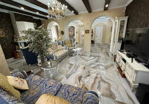 Дом 200м&sup2;, 2-этажный, участок 4 сот.  