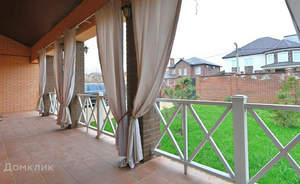 Дом 305м&sup2;, 2-этажный, участок 8 сот.  