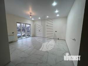 Дом 80м&sup2;, 1-этажный, участок 6 сот.  