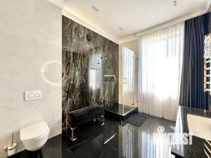 Дом 354м², 3-этажный, участок 9 сот.  