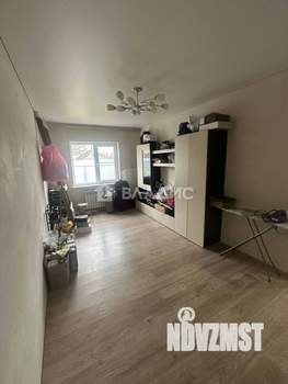 Дом 97м&sup2;, 2-этажный, участок 3 сот.  