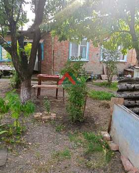 Дом 42м&sup2;, 1-этажный, участок 6 сот.  