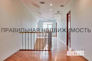 Дом 600м&sup2;, 2-этажный, участок 7 сот.  