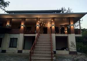 Дом 330м², 2-этажный, участок 35 сот.  