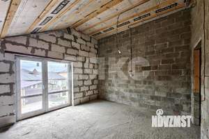 Дом 180м&sup2;, 2-этажный, участок 4 сот.  