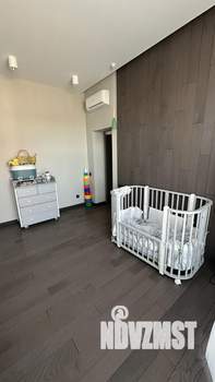 Дом 331м&sup2;, 2-этажный, участок 7 сот.  