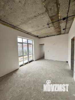 Дом 140м&sup2;, 2-этажный, участок 3 сот.  