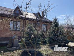 Дом 200м&sup2;, 2-этажный, участок 5 сот.  