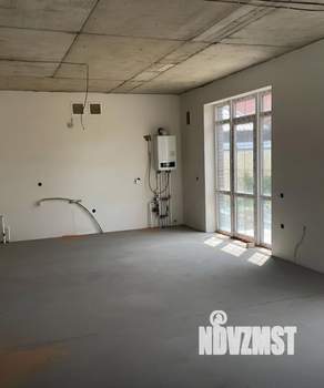 Дом 140м&sup2;, 2-этажный, участок 4 сот.  