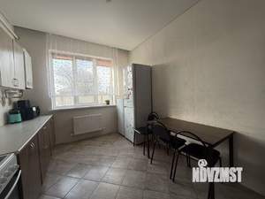 Дом 100м&sup2;, 1-этажный, участок 5 сот.  