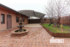 Дом 285м&sup2;, 2-этажный, участок 15 сот.  