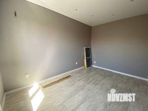 Дом 101м&sup2;, 2-этажный, участок 4 сот.  