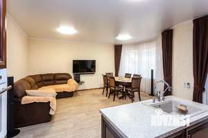 Дом 135м&sup2;, 2-этажный, участок 3 сот.  