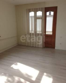 Дом 135м&sup2;, 2-этажный, участок 5 сот.  