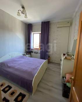 Дом 278м&sup2;, 2-этажный, участок 8 сот.  