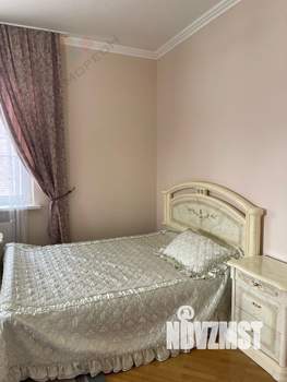 Дом 227м², 2-этажный, участок 3 сот.  