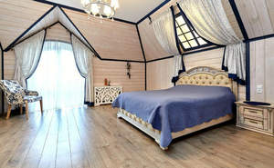 Дом 301м&sup2;, 2-этажный, участок 7 сот.  