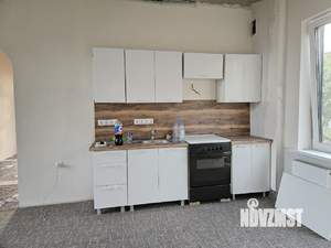 Дом 220м&sup2;, 7-этажный, участок 6 сот.  