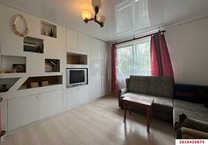 Дом 50м&sup2;, 2-этажный, участок 4 сот.  