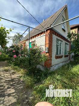 Дом 40м&sup2;, 2-этажный, участок 4 сот.  