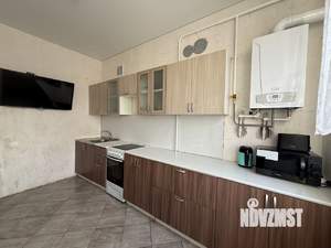 Дом 100м&sup2;, 1-этажный, участок 5 сот.  