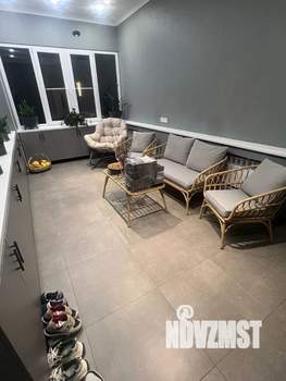 Дом 318м&sup2;, 2-этажный, участок 9 сот.  